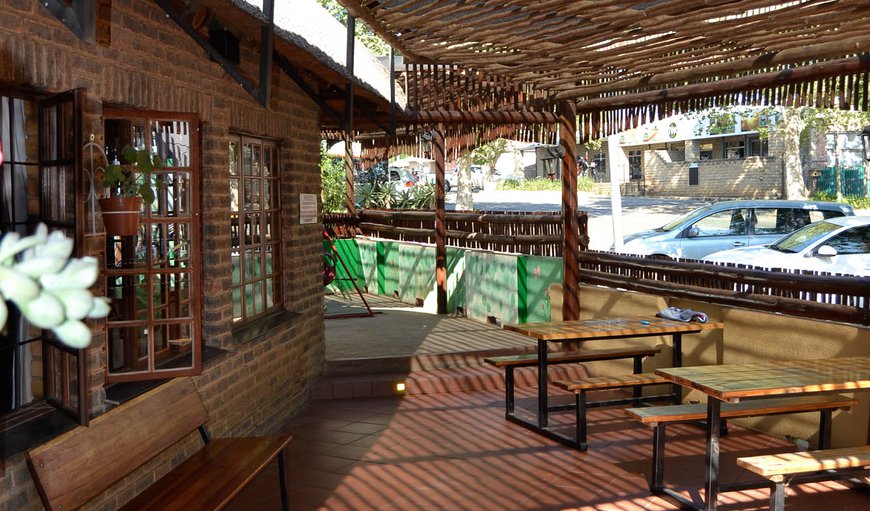 Light meals and pub lunches are also served on the covered patio/stoep whilst you relax in the tranquillity of a typical country/platteland town. Light meals and pub lunches are also served on the covered patio/stoep whilst you relax in the tranquillity of a typical country/platteland town.