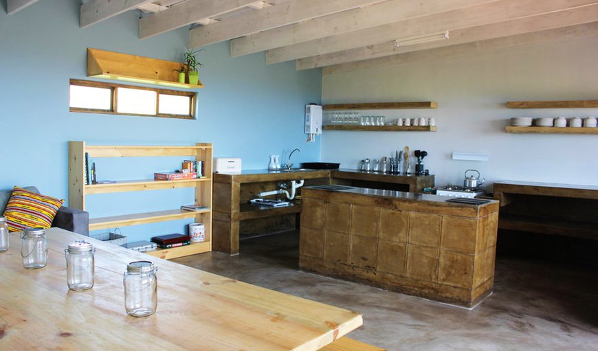 Sea Facing Duplex Rondavels/Units - The kitchen / living areas are open plan and beautifully designed with a modern concrete finish. Sea Facing Duplex Rondavels/Units - The kitchen / living areas are open plan and beautifully designed with a modern concrete finish.