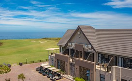 Fynbos Golf and Country Estate image