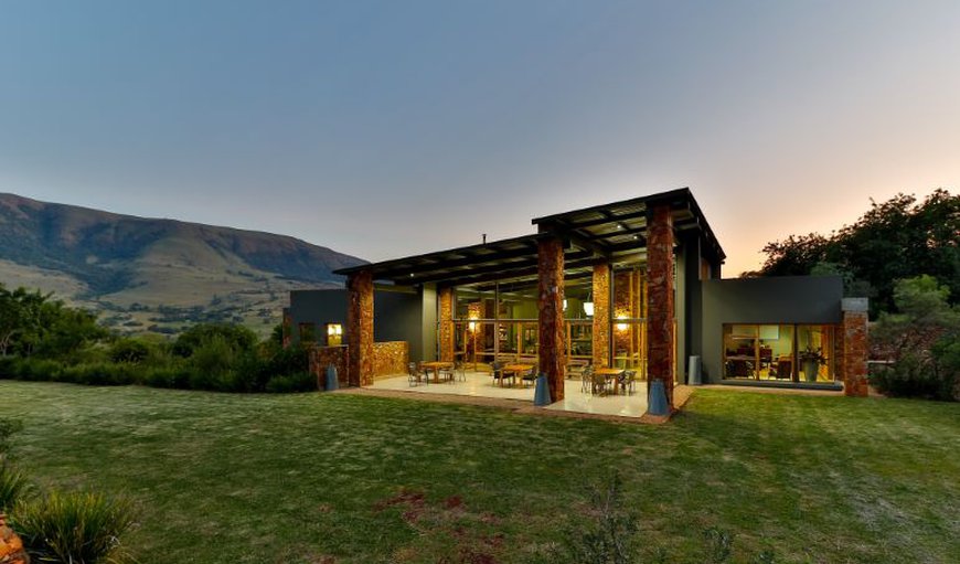 Verlorenkloof Lodge houses the reception, Foodspace Deli and Coffee shop, library and a small gallery and gift shop. Verlorenkloof Lodge houses the reception, Foodspace Deli and Coffee shop, library and a small gallery and gift shop.