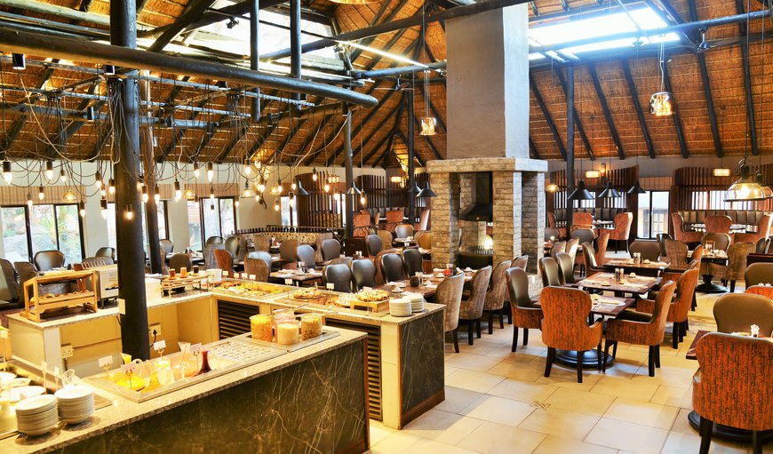 Offering buffet breakfast, lunch, and dinner, or a set menu during low season, Mabula Game Lodge’s main restaurant, the Restaurant seats 150 guests. Offering buffet breakfast, lunch, and dinner, or a set menu during low season, Mabula Game Lodge’s main restaurant, the Restaurant seats 150 guests.
