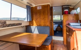 Houseboat Hire image