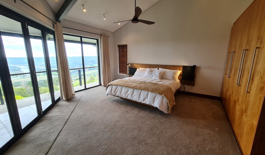 Fiera Vista: Main Bedroom