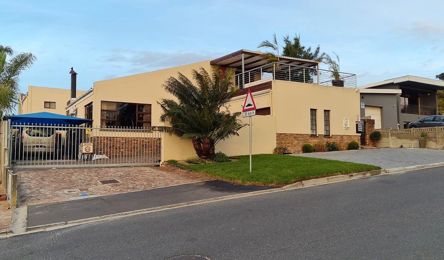 Property / Building in Brackenfell, Cape Town, Western Cape, South Africa