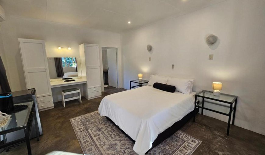 Deluxe Double Rooms: Bed