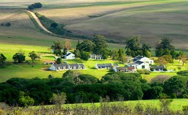 Stanford Valley Guest Farm image