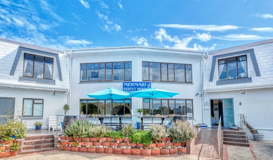 Guesthouse outside in Struisbaai, Western Cape, South Africa