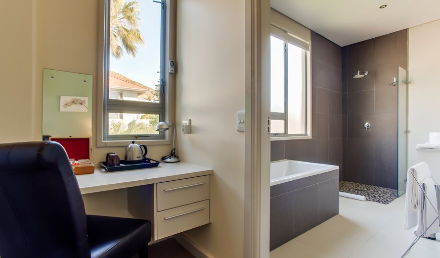 Standard Guestrooms, En-suite bathroom  photo 42