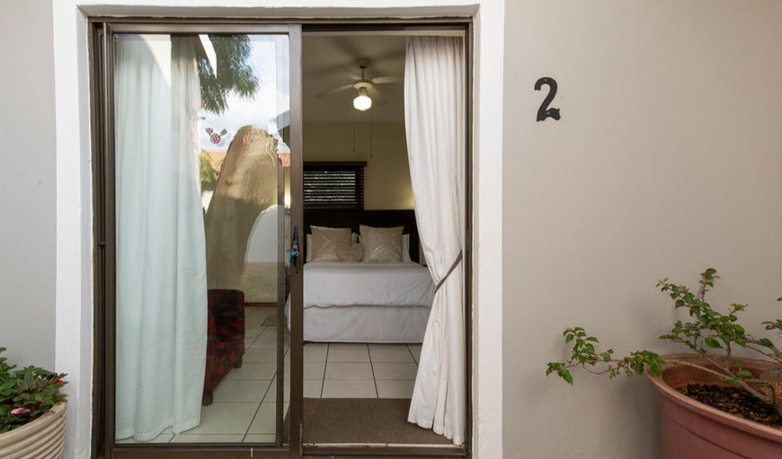 Honeymoon Room: Honeymoon Room