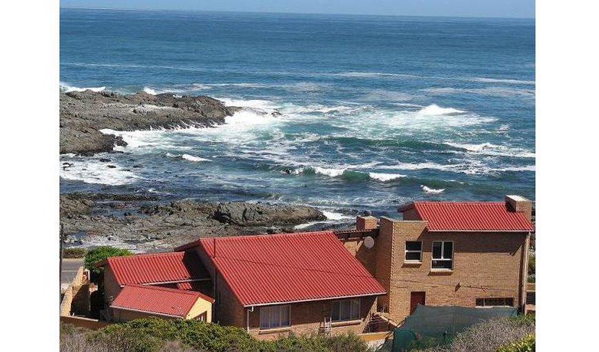 Welcome to Lewens-Essens B&B on C! in Yzerfontein, Western Cape, South Africa