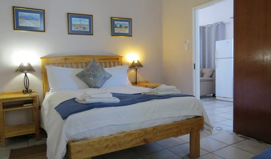 Large Family Room: Large Family Room