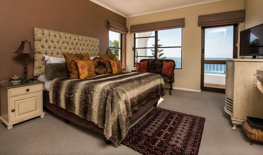 Sea facing Double Room - Each bedroom offers beautiful views of the ocean and contains a flat screen TV with DSTV and an en-suite bathroom. Sea facing Double Room - Each bedroom offers beautiful views of the ocean and contains a flat screen TV with DSTV and an en-suite bathroom.