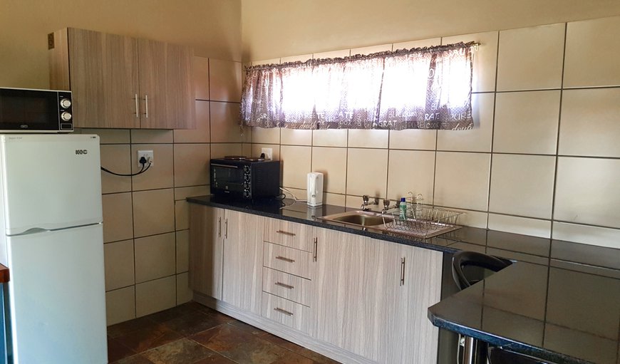 ZEBRA CHALET: 2 bed + bunk bed: Zebra chalets