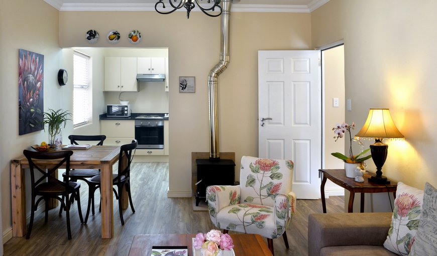 Protea Apartment: Protea Apartment - Open plan living area