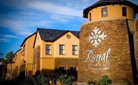 The Royal Elephant Hotel & Conference Centre image