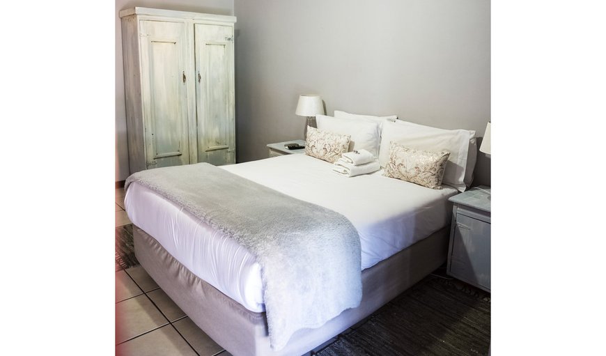 Nyathi Lodge | King/Twin Room: Double room