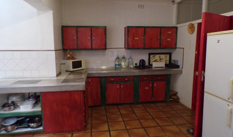 Family Room 1: Kitchenette