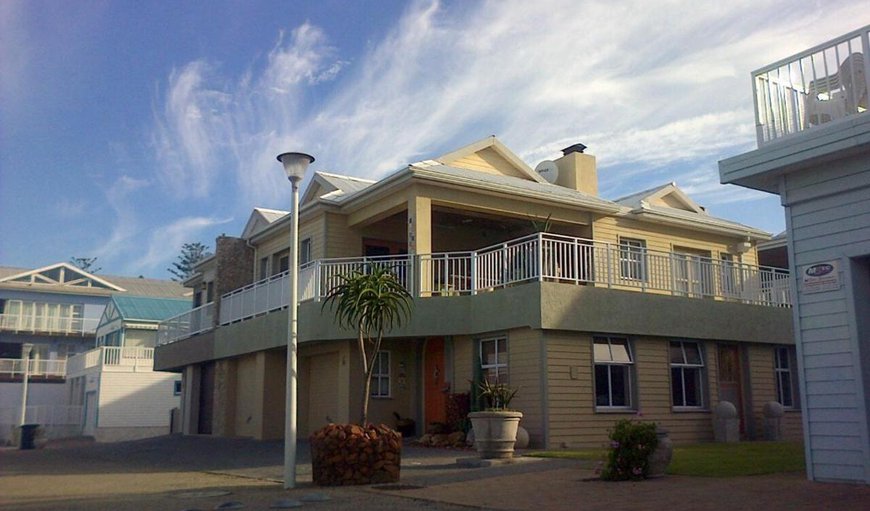2 Geckos Exterior