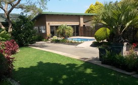 Ritas Guesthouse image