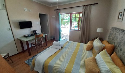Pinotage (Double Room): Double Room Full En-suite