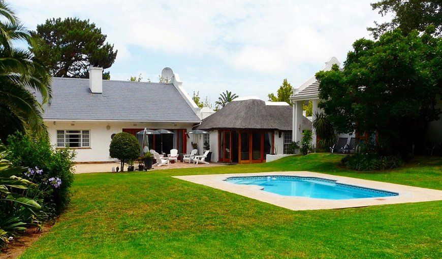 Welcome to Kaapse Pracht Bed and Breakfast! in Somerset West, Western Cape, South Africa