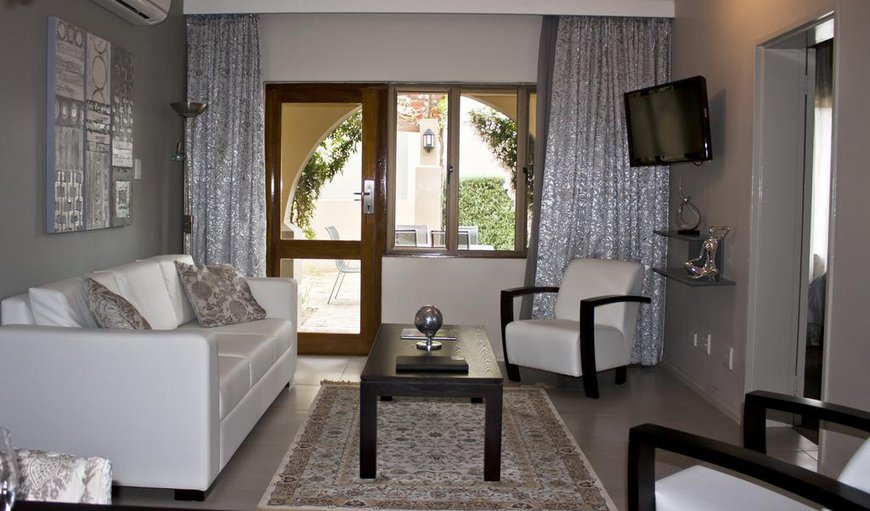 The lounge is perfect for relaxing and lounging with a warm cup of tea and a chapter or two in your favorite book - 1 bedroom lounge The lounge is perfect for relaxing and lounging with a warm cup of tea and a chapter or two in your favorite book - 1 bedroom lounge