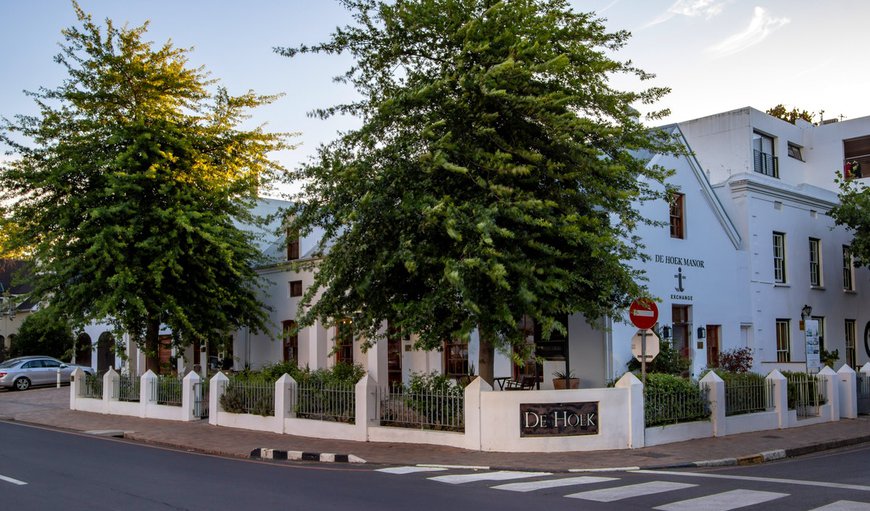 De Hoek Manor and Rozenhof Guest Accommodation is ideally situated in the historical centre of the university town of Stellenbosch. De Hoek Manor and Rozenhof Guest Accommodation is ideally situated in the historical centre of the university town of Stellenbosch.