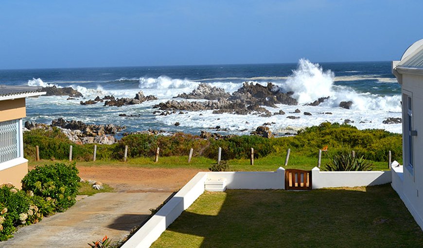 Unit Drievis: Sea view from balcony