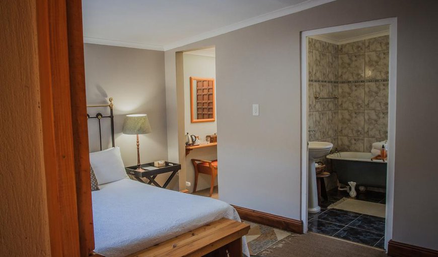 Double en-suite with bath & shower - These standard double rooms contain a TV with WiFi, coffee/tea making facilities and an en-suite bathroom. Double en-suite with bath & shower - These standard double rooms contain a TV with WiFi, coffee/tea making facilities and an en-suite bathroom.
