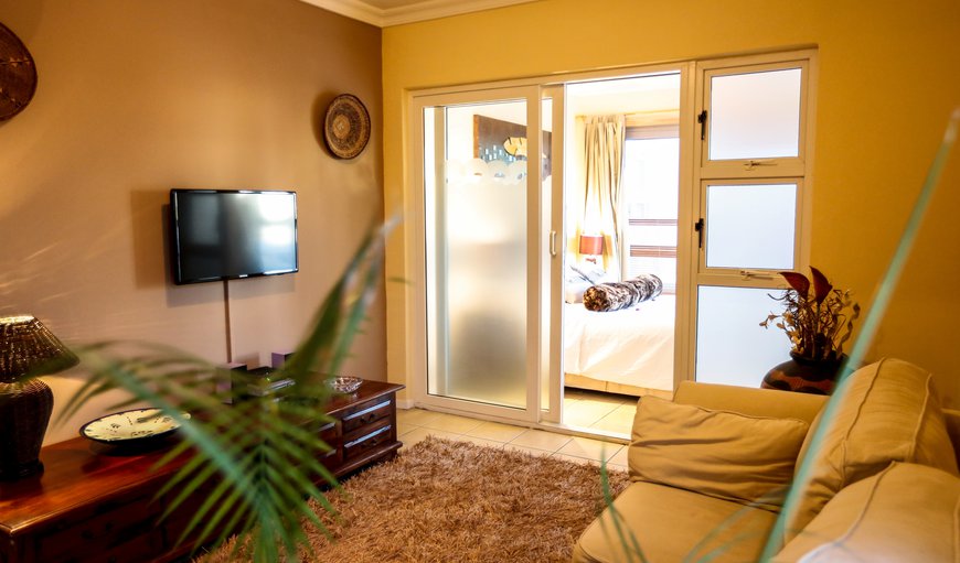 This cosy Afro-chic apartment has comfortable room, space and all the essentials one would expect from a 4star luxury suite. This cosy Afro-chic apartment has comfortable room, space and all the essentials one would expect from a 4star luxury suite.