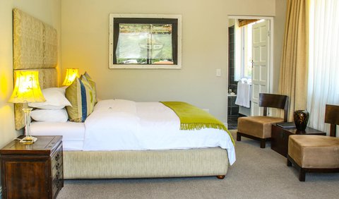Superior Room: 3 on Camps Bay