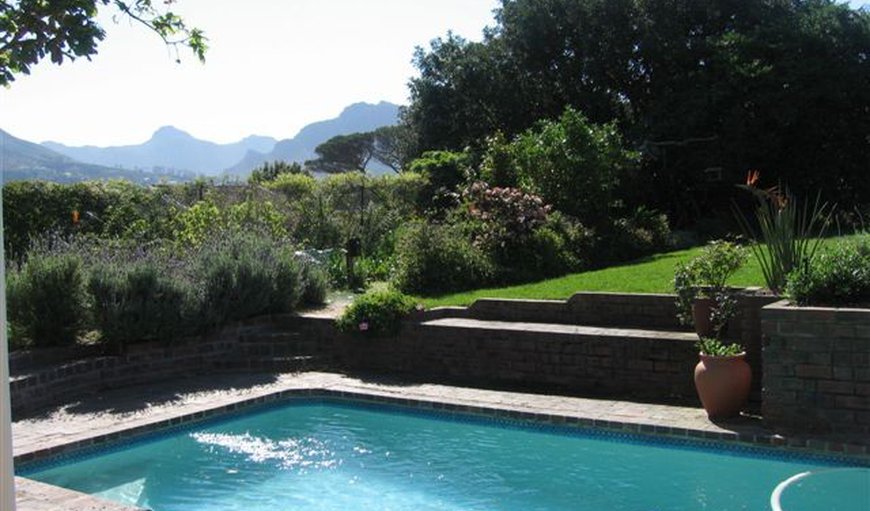 Two bedroom Cottage self-catering : Cottage private pool and garden