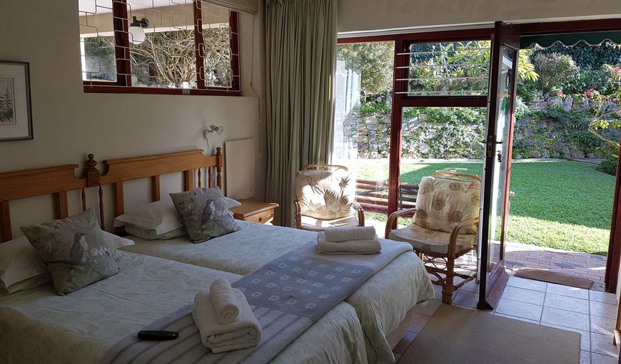 Self catering Twin/King Suite: Self - Catering Twin / King Suite: This suite has one large bedroom that can either be configured into Twin beds or a King size bed.