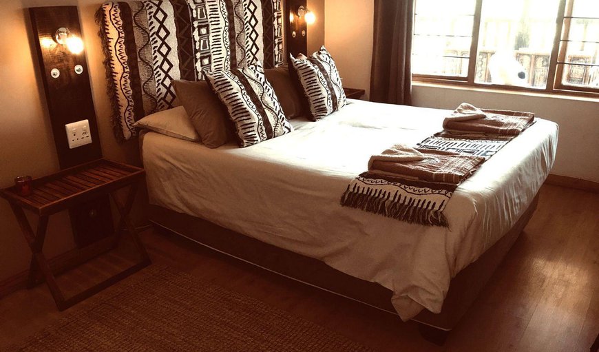 One-bedroom Suite with Deck: Bed