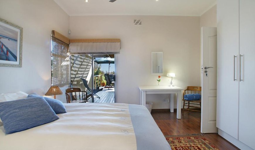 Sea View Room: Sea View Room - Bedroom with a double bed