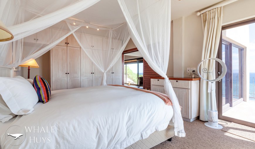 Whale Huys Luxury Oceanfront Villa: Bedroom