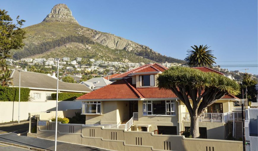 Welcome- Set in the heart of Fresnaye, Sundown Manor makes for the ideal base to explore the many attractions Cape Town has to offer. in Fresnaye, Cape Town, Western Cape, South Africa