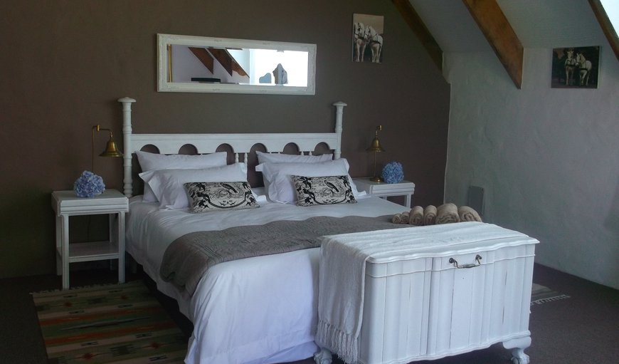 Luxury Suite with SEA VIEW: T'Niqua Stable Inn
