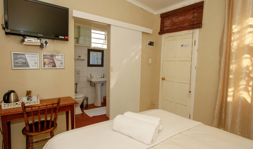 Standard room number 5: Standard Room 5 Bedroom and En Suite Bathroom