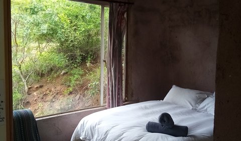 Chalet (Hippo Hideaway): Hippo Bedroom