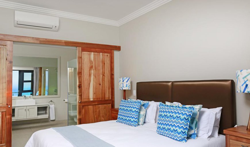 2 Bedroom Beach Villa: Bedroom with a double bed