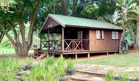 Campers Cabin (4 Sleeper): Large family cabin