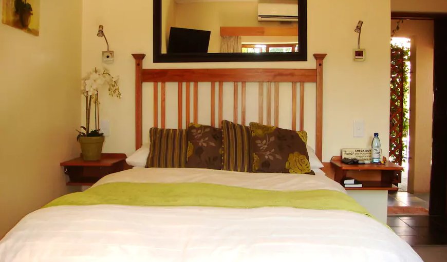 DOUBLE WITH SHOWER: Standard Room - Double bed 