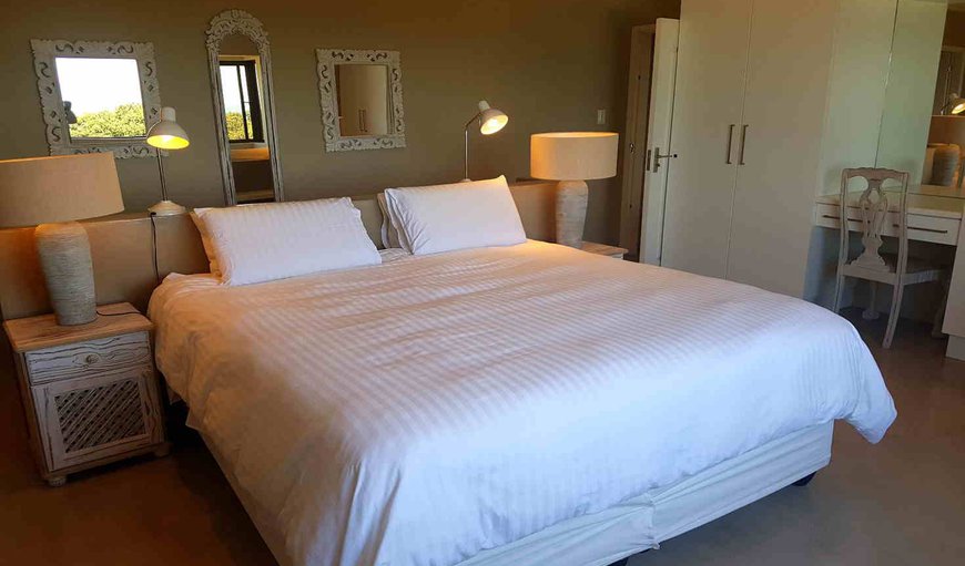 7 Kwazi Villa's, 18 Magai Drive, Zinkwazi Beach: Bedroom