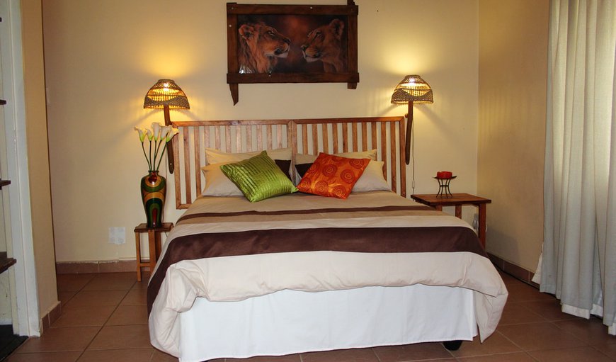 Standard Double Room with Pool view: Standard Double Room with Pool view -  Bedroom with a double bed