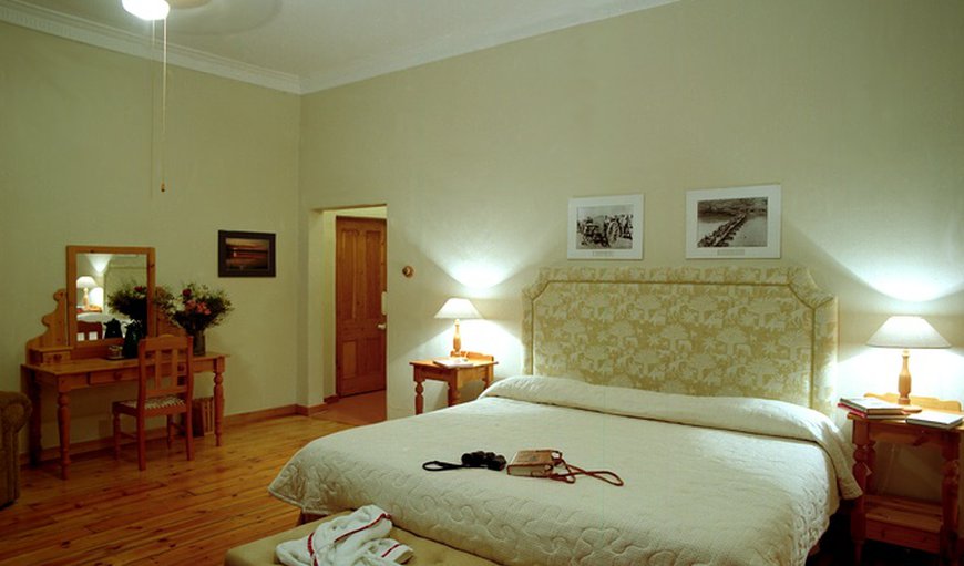 Lodge Rooms: Bedroom
