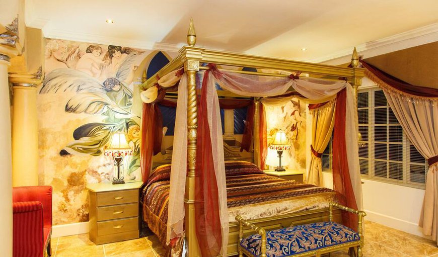 Presidential Suite: Bedroom with a Queen sized bed