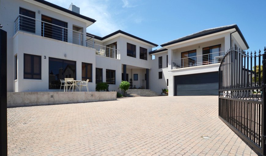Welcome to Waters Villa! in Bloubergstrand, Cape Town, Western Cape, South Africa