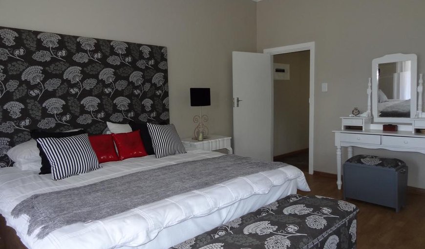 All en-suite bedrooms are furnished with double, 3/4 or single beds with WiFi, DSTV, electric blankets and coffee/tea making facilities. All en-suite bedrooms are furnished with double, 3/4 or single beds with WiFi, DSTV, electric blankets and coffee/tea making facilities.