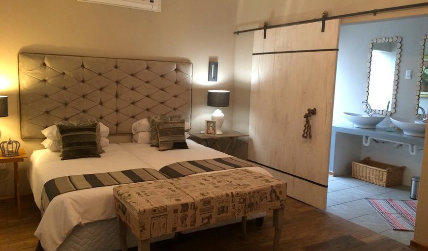 All en-suite bedrooms are furnished with double, 3/4 or single beds with WiFi, DSTV, electric blankets and coffee/tea making facilities. All en-suite bedrooms are furnished with double, 3/4 or single beds with WiFi, DSTV, electric blankets and coffee/tea making facilities.